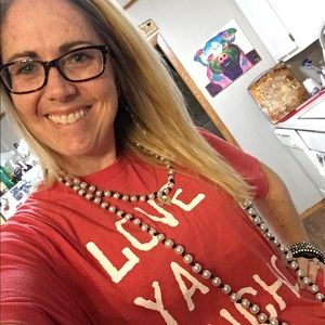 Meet your Posher, Nikki